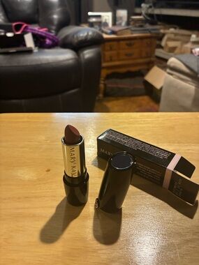 Mary Kay Creamy Lipstick — rosewood